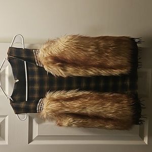 Bke Buckle Faux Fur Vest Womens
